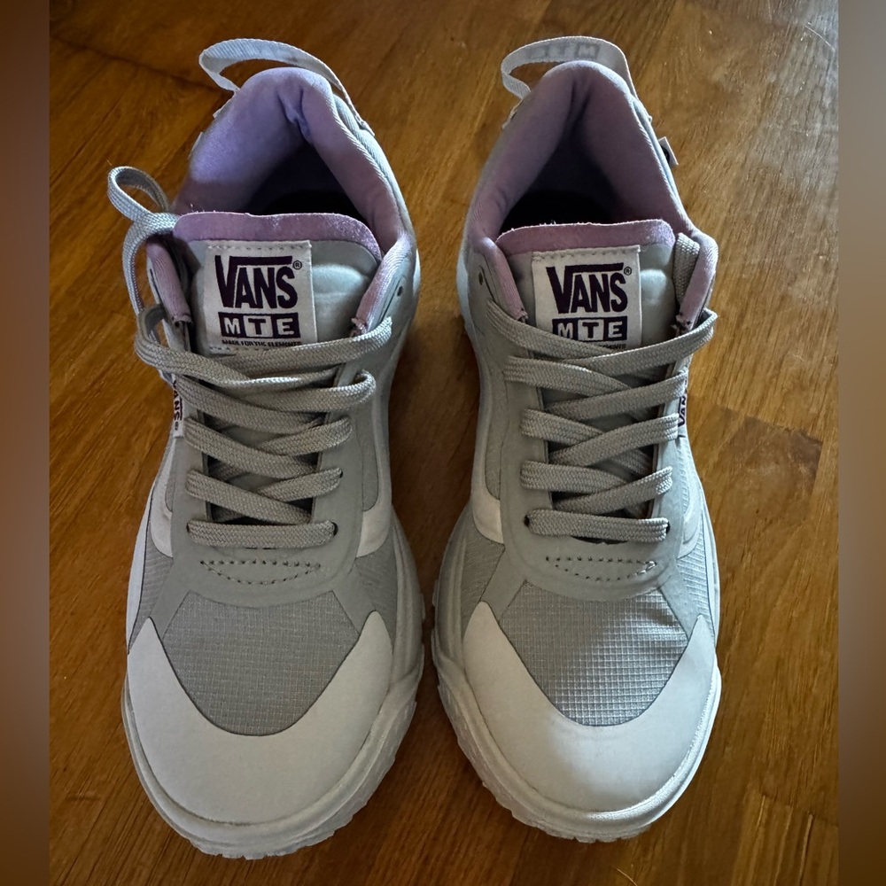 Brand new Vans MTE Crosspath Shoe women’s size 5.5 men’s size 4